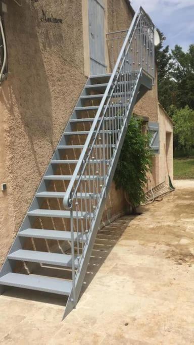 Petit Coin De Paradis En Provence Оп Экстерьер фото